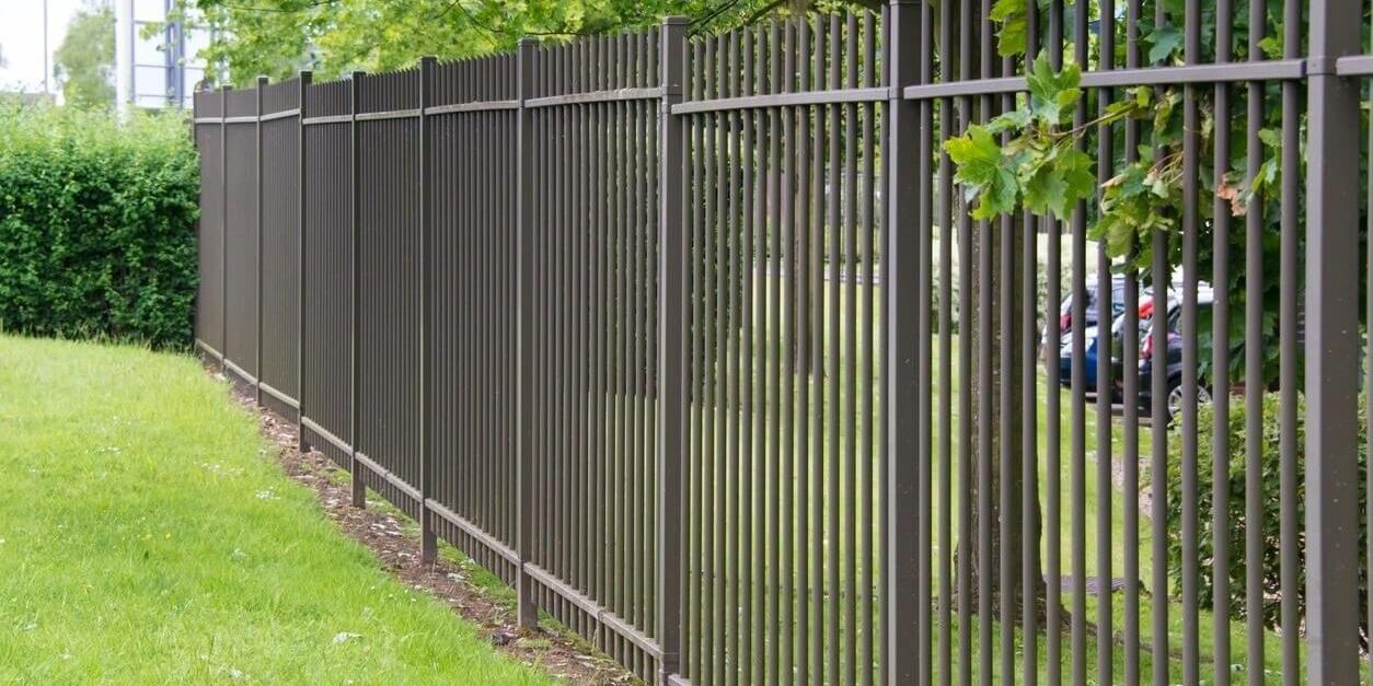 Metal fencing